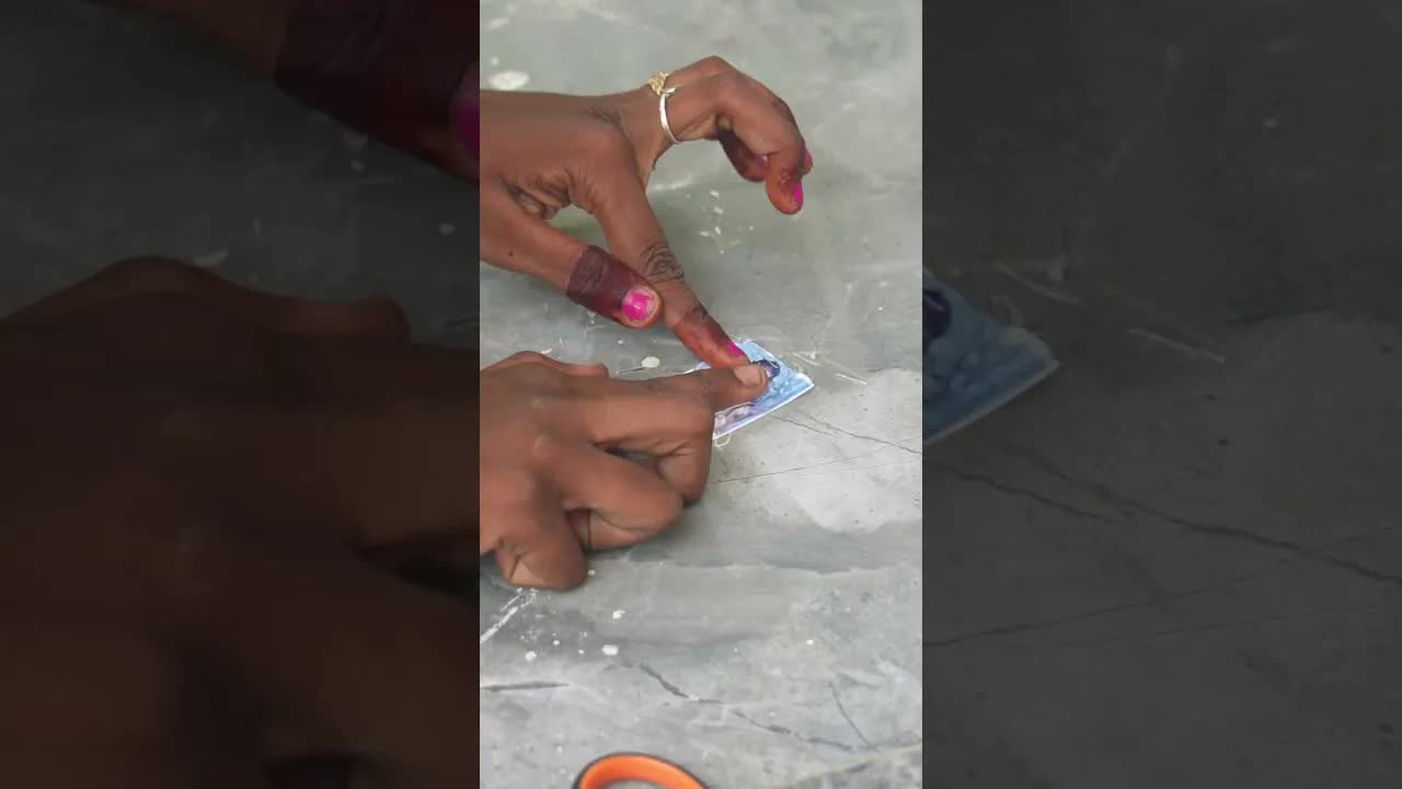போட்டோ வைத்து கீ செயின் செய்வது எப்படி