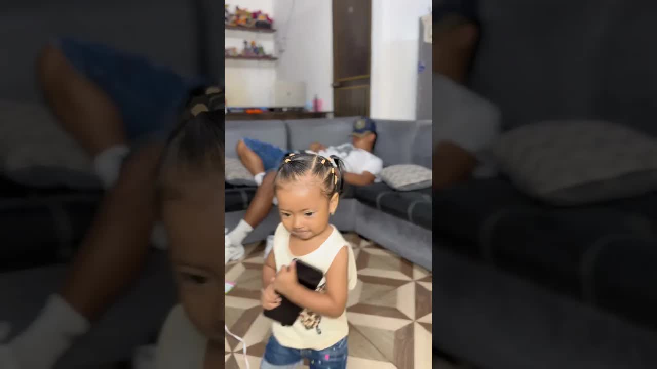 Revisamos el celular de papá a escondidas