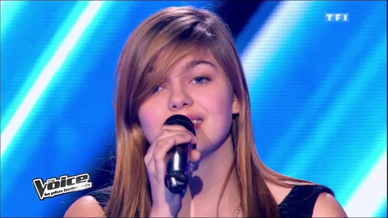 Louane chante Un Homme heureux à The Voice