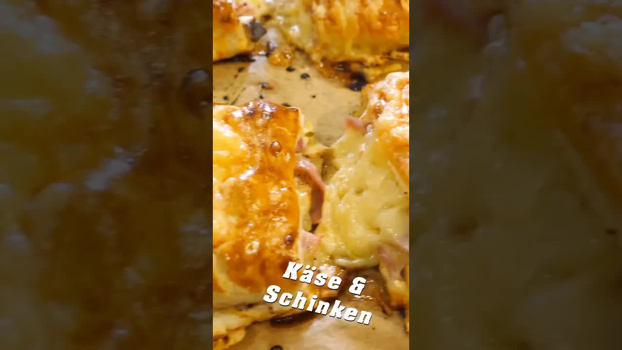 Blätterteig mit Schinken und Käse