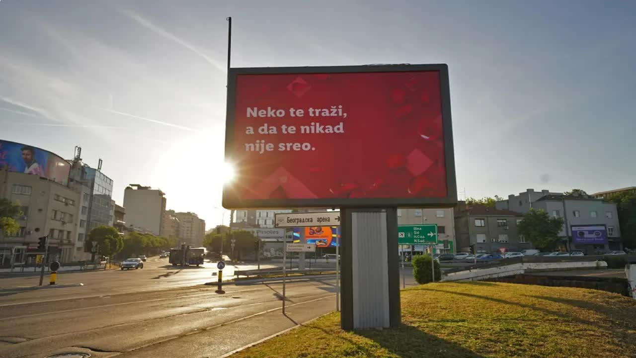 Misteriozna kampanja za davanje krvi na Lidl parkinzima