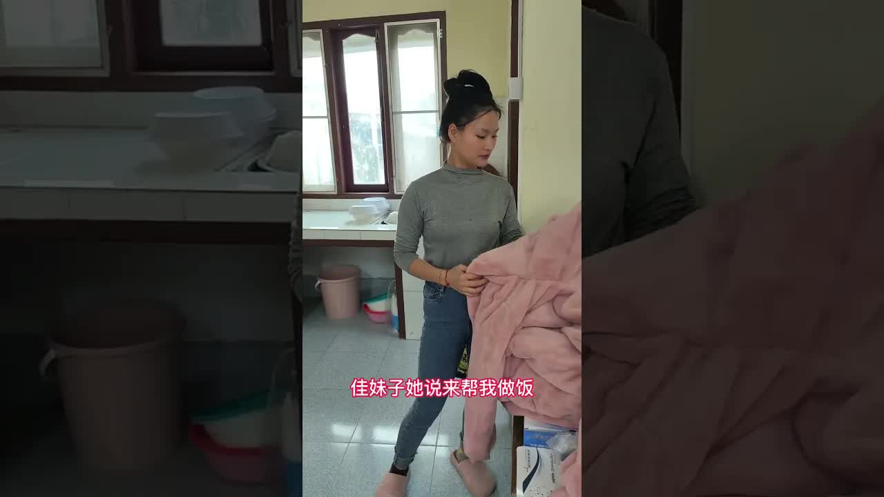 美女体重增加四公斤