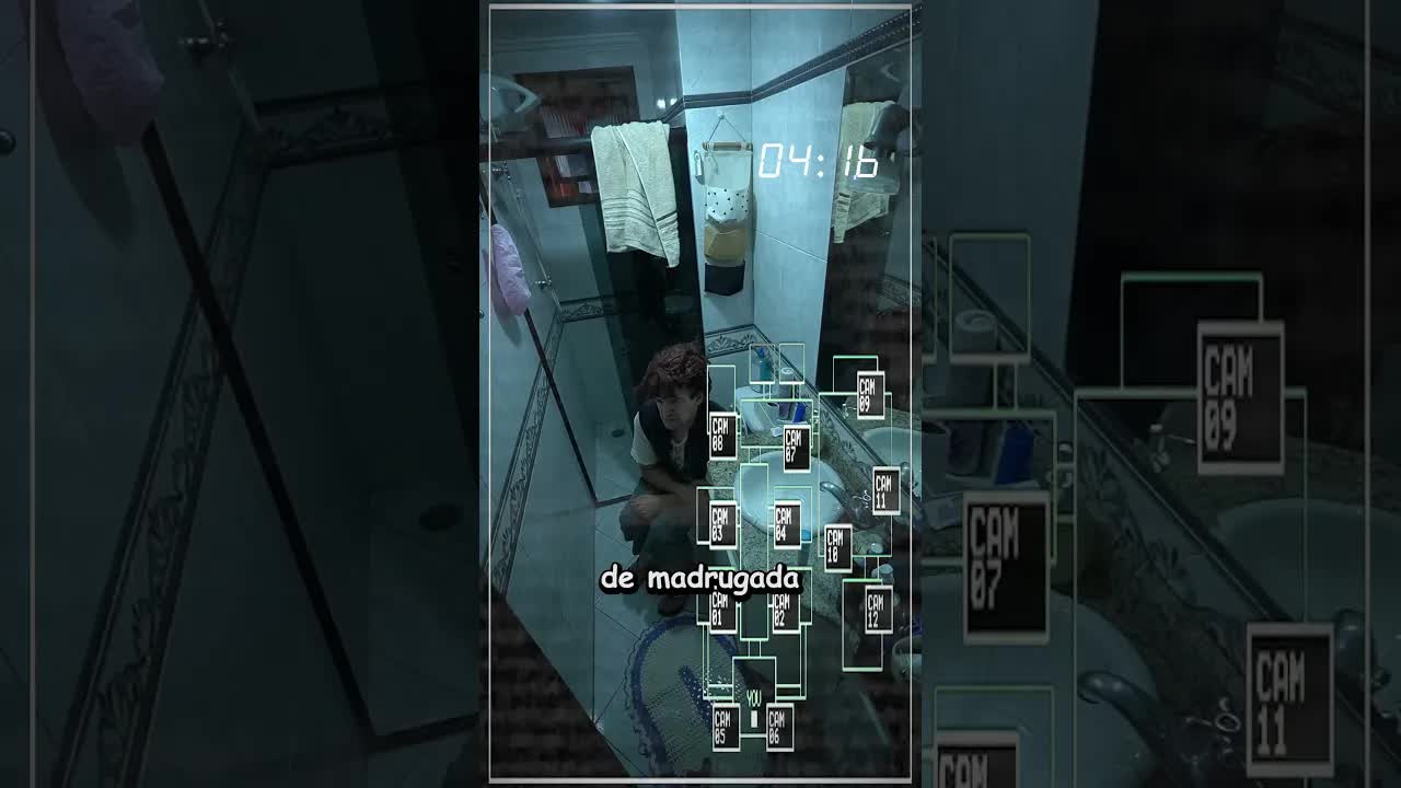 Tentando jogar videogame de madrugada sem ser pego