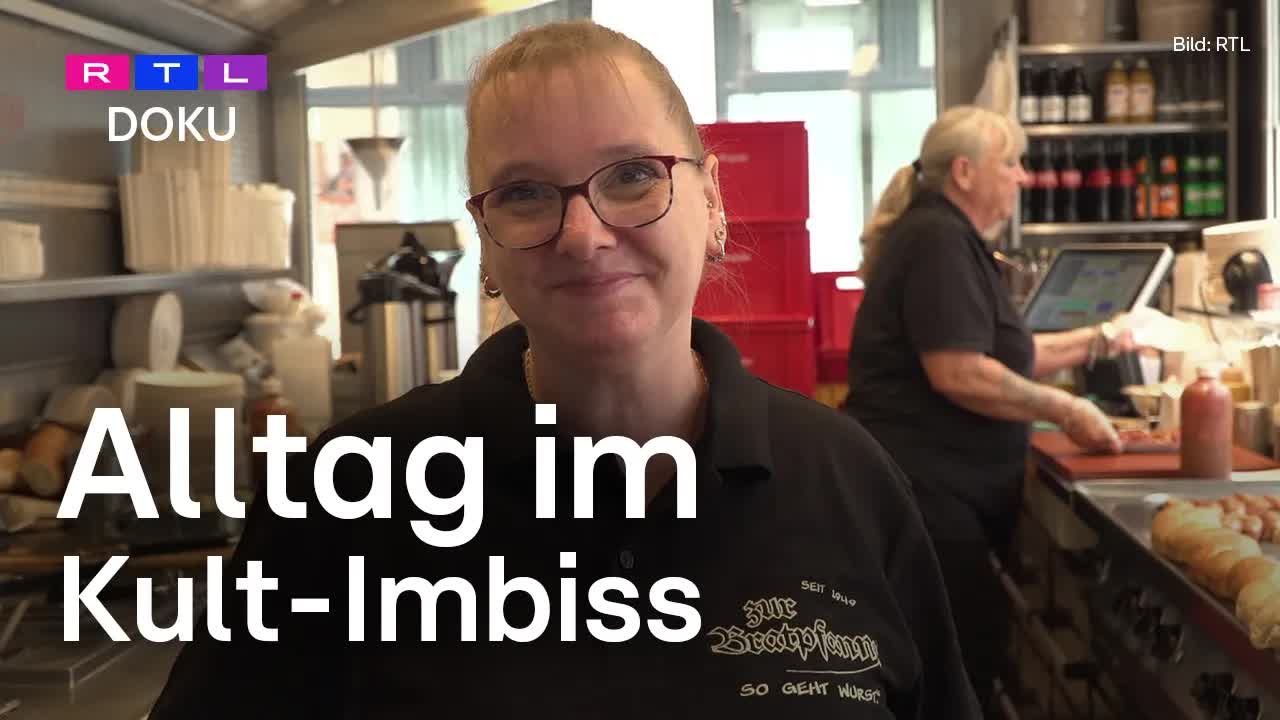 Berliner Currywurst im Kult-Imbiss: Hier schmeckts noch hausgemacht