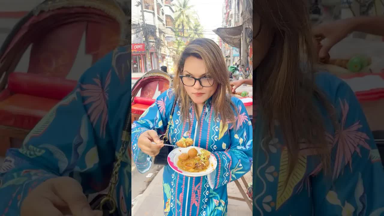 আজকে বের হয়েছিলাম বাজারে ফুচকা খেতে
