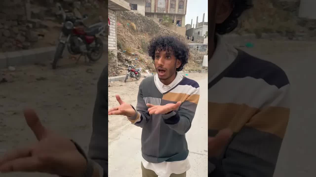 أول مرة يشتري تلفون في القريه