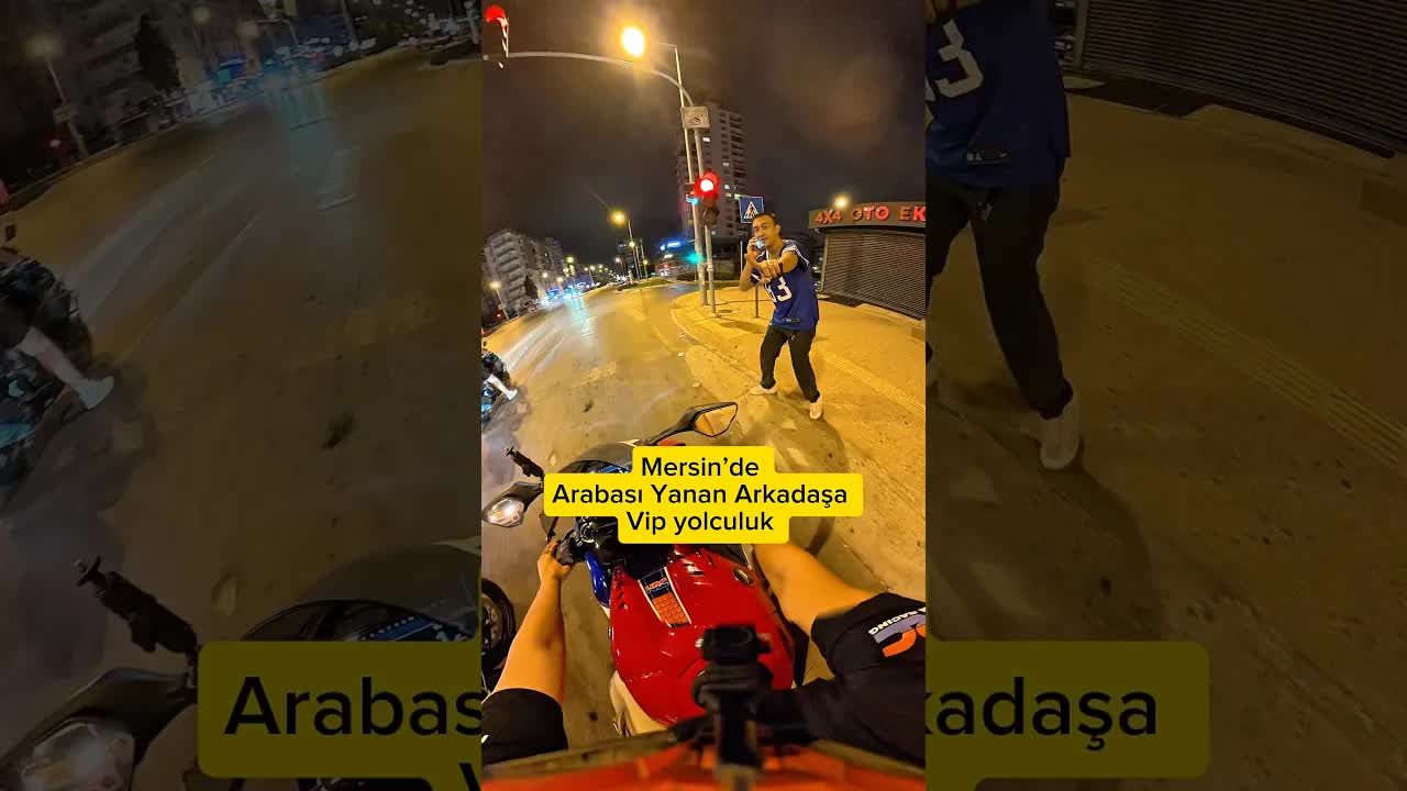 Araba Yanarken Panik Anları