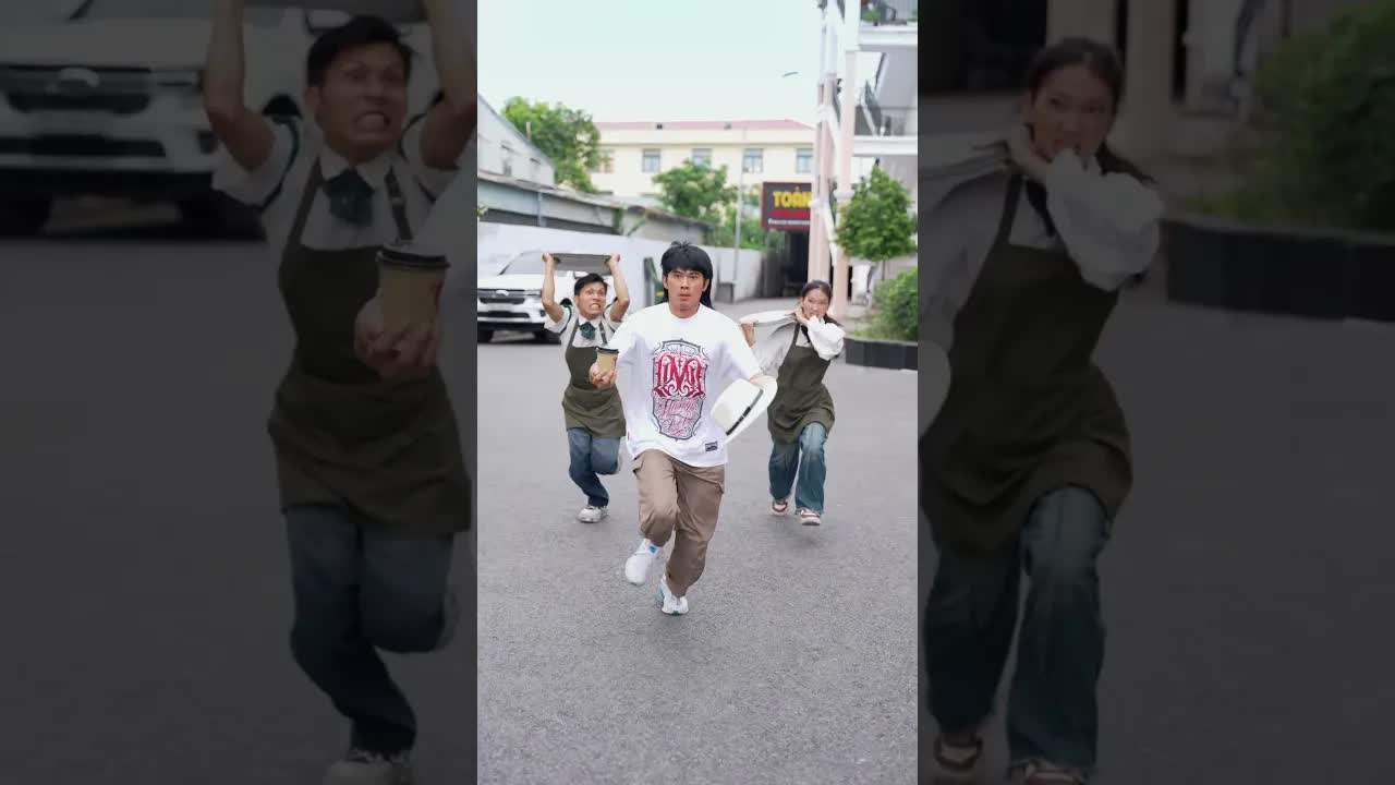 Đặt cà phê và thanh toán tại quán