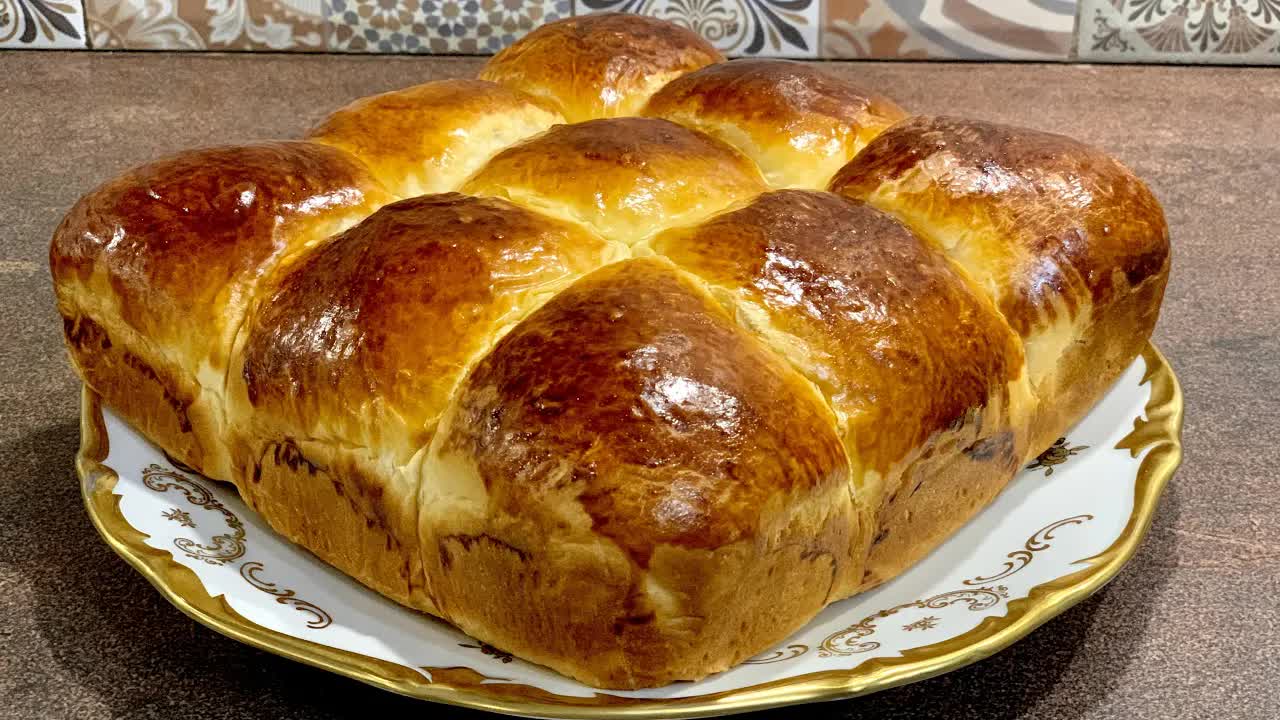 Козуначени ванилени кифлички – пухкави и много вкусни
