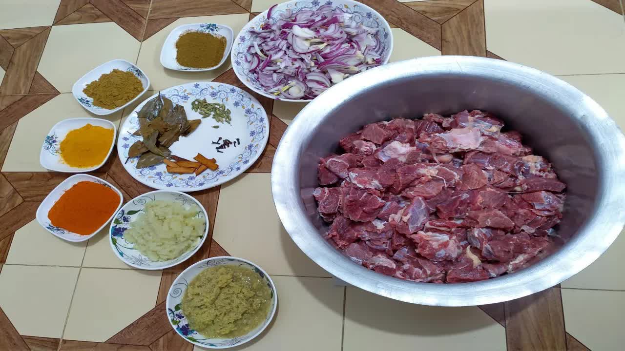 বিয়ে বাড়ির বাবুর্চির গরুর মাংস রান্না