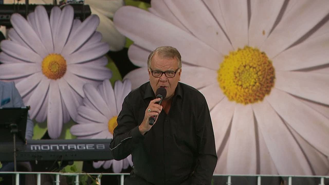Lars Berghagen sjunger Ding dong på Liseberg