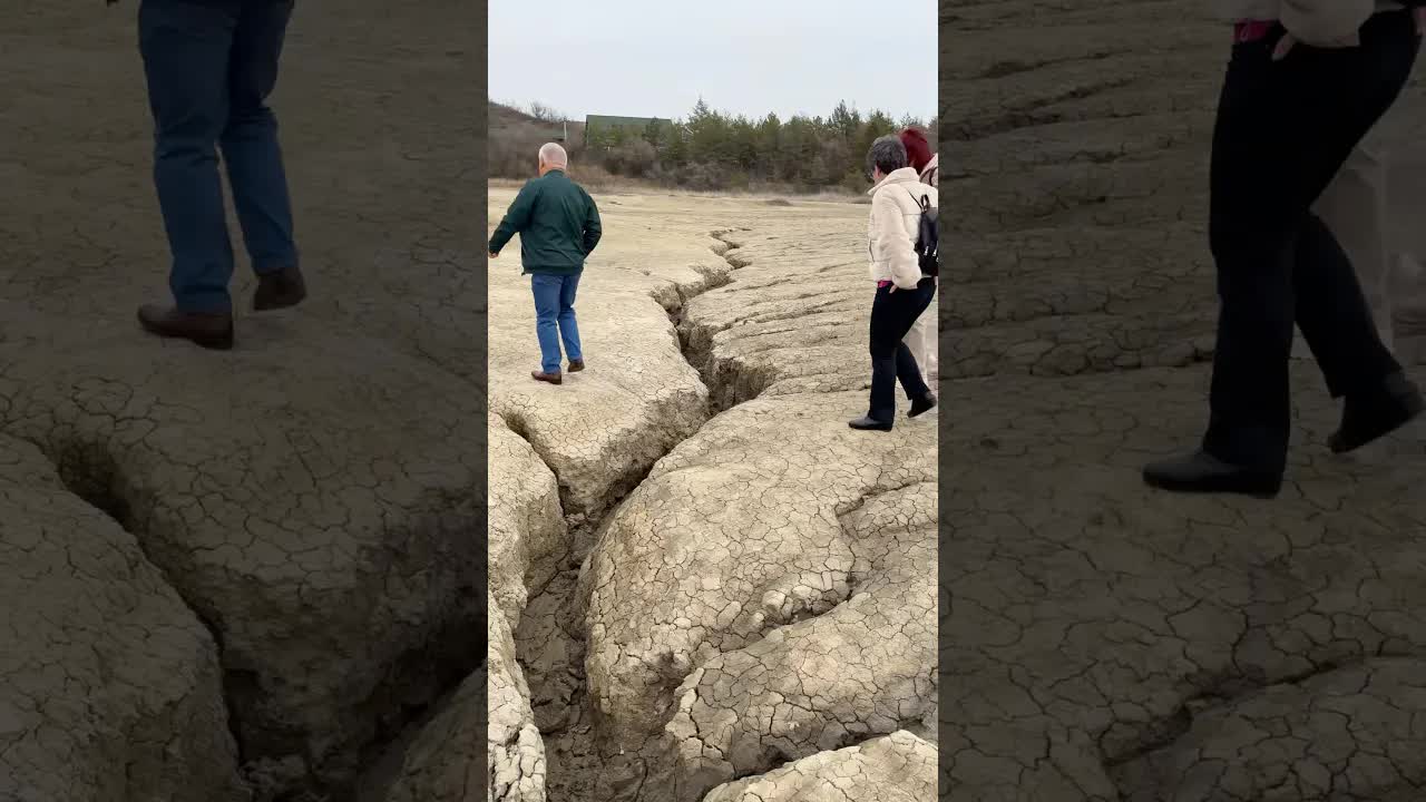 O zi cu familia la Vulcanii Noroioși