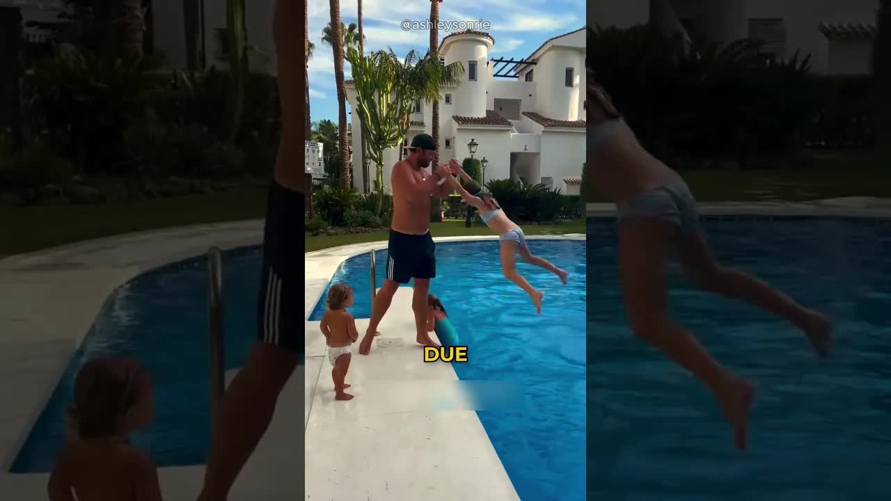 Il papà che fa tuffare le figlie in piscina