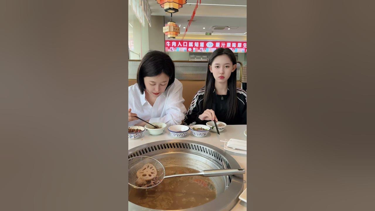 爸爸请客女儿逃单搞笑日常