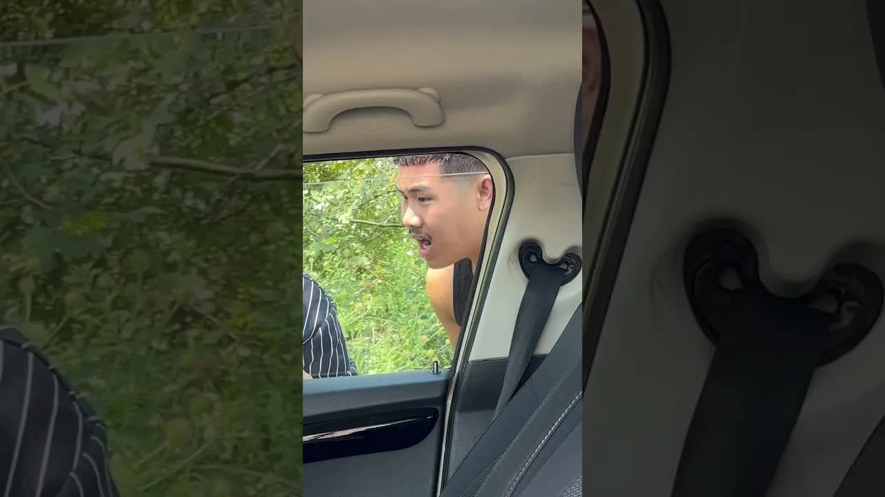 Schlüssel vergessen und reingeschlossen – Prank