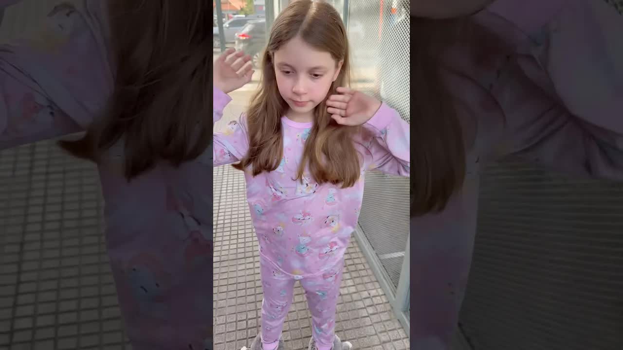 Dia de pijama na escola com as meninas