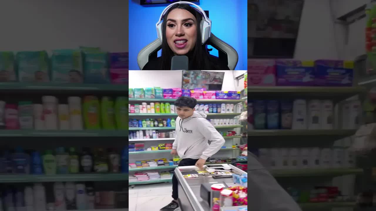 Ela roubou comida no mercado?