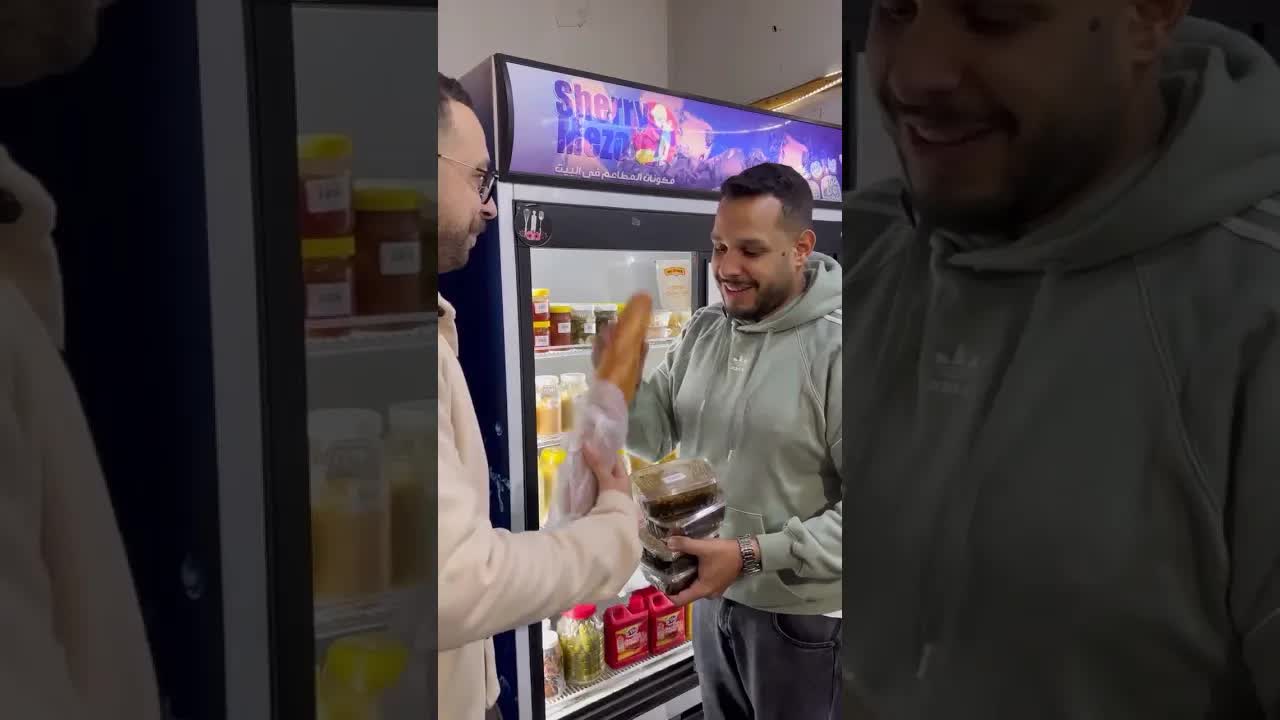 لما تشتغل مع صاحبك في مطعم