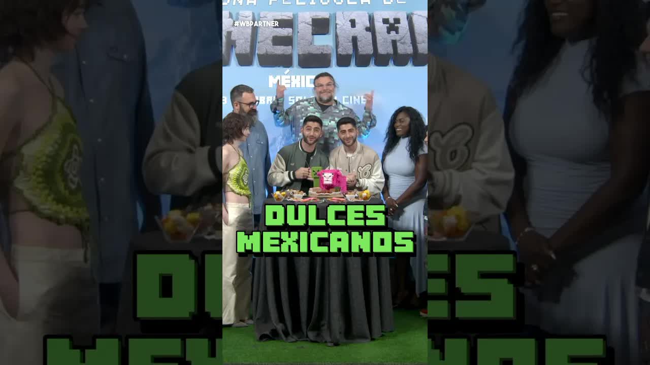 Actores de Minecraft prueban dulces mexicanos