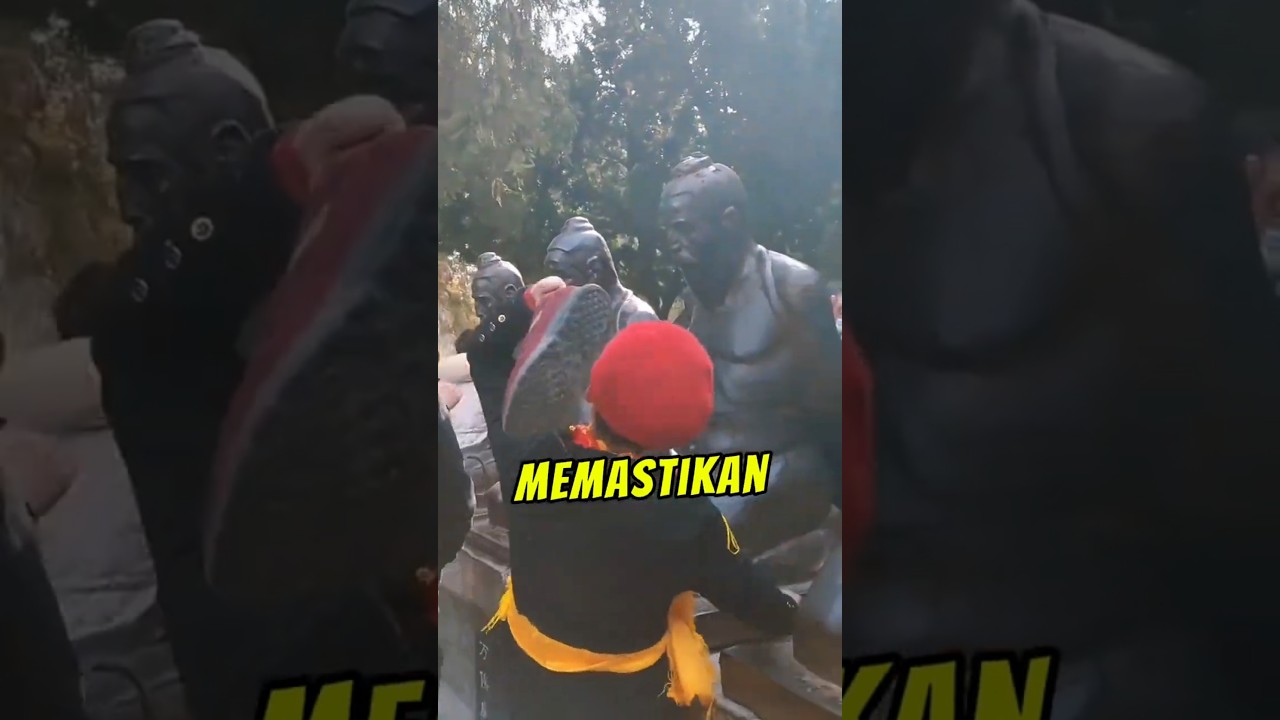 Sejarah Patung Pengkhianat yang Ditampar Selama 900 Tahun