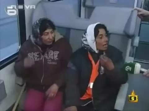 Сатиричен скетч за влака до София