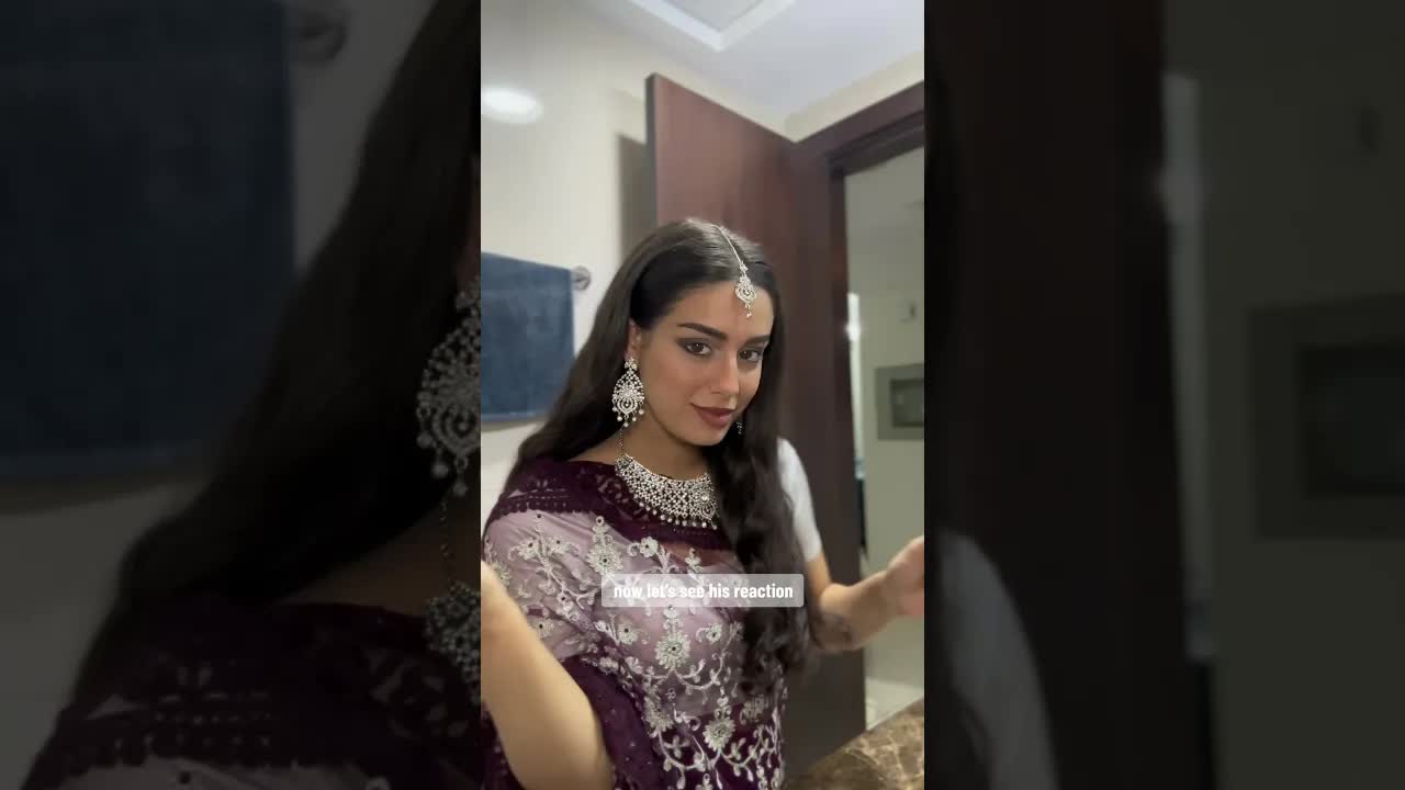 ردة فعل شهاب على لبسي الساري الهندي