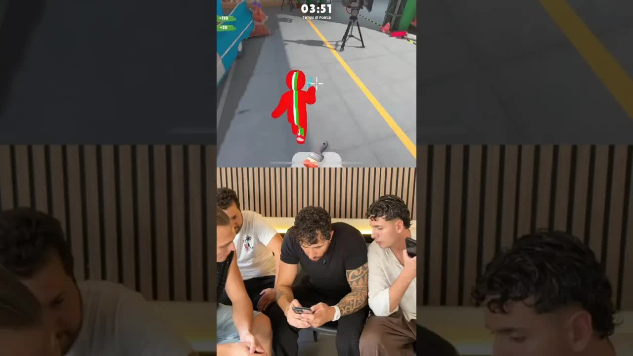 Giocare a Nascondini e Dipingi su WePlay