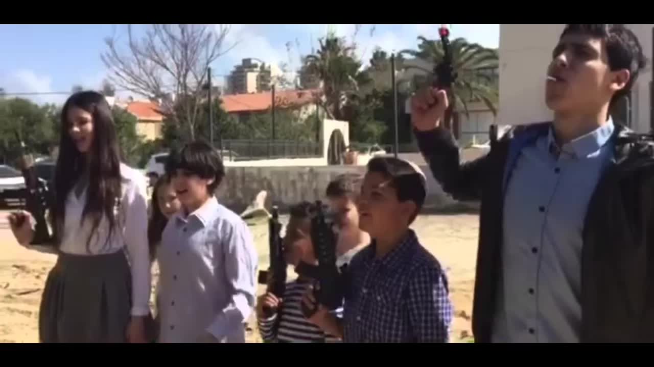 לולי נחטפת וקרב היריות שהפך למשחק