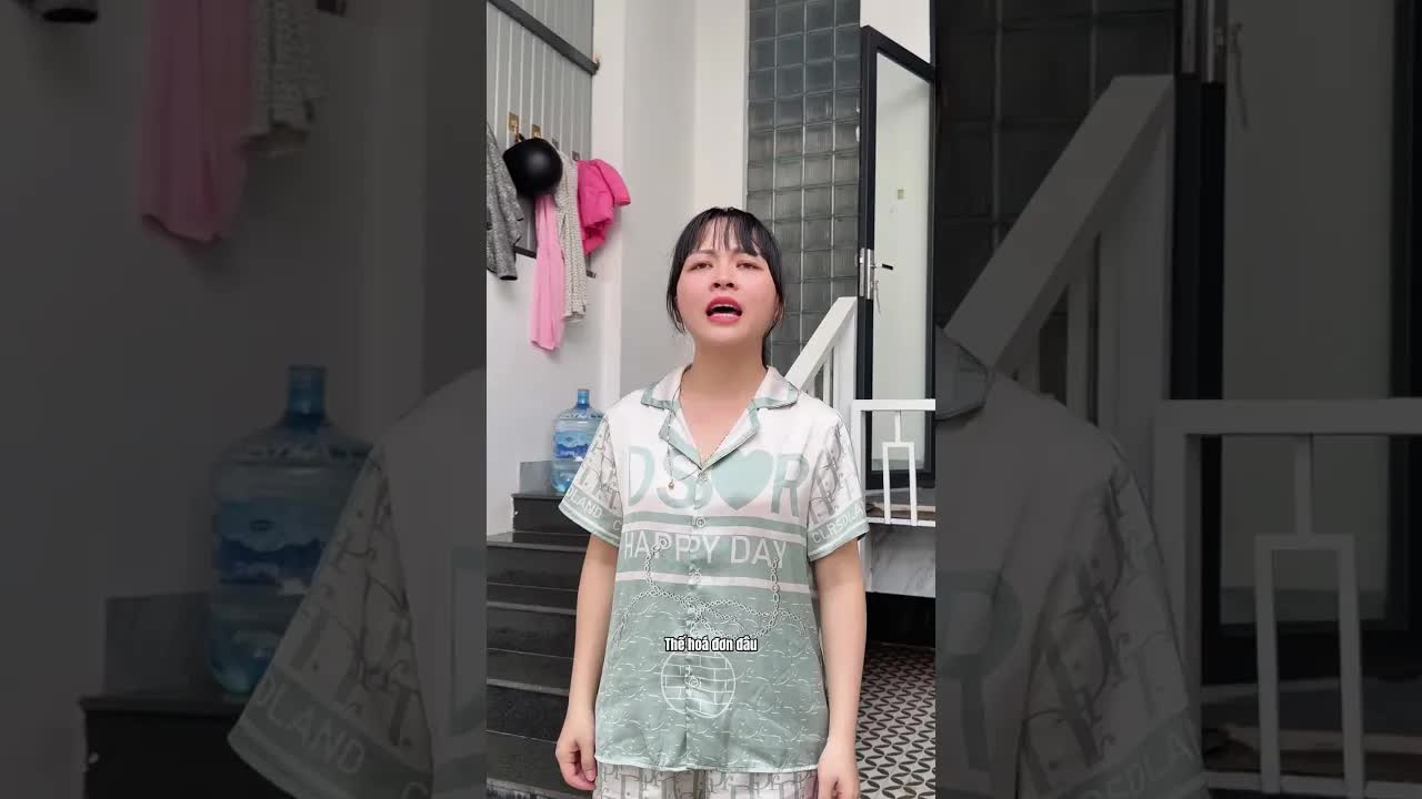 Thương lượng giá xăng và hóa đơn