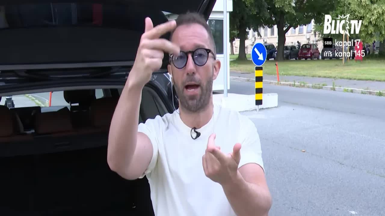 Kako reagovati kada auto plane na putu