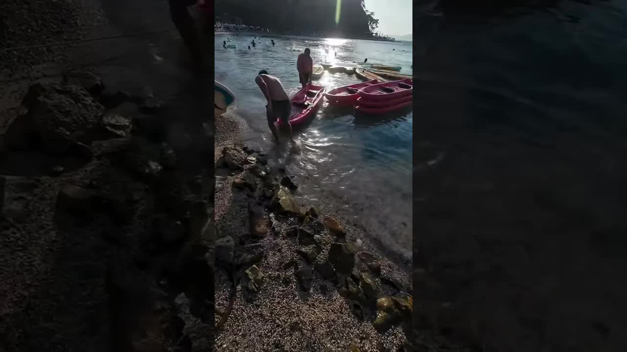 Denizin Ortasına Sipariş Getiren Kurye