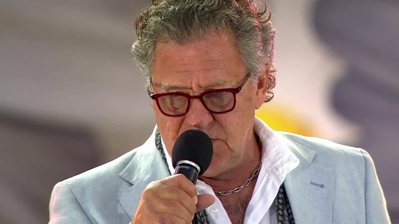 Tommy Körberg sjunger Stad i ljus