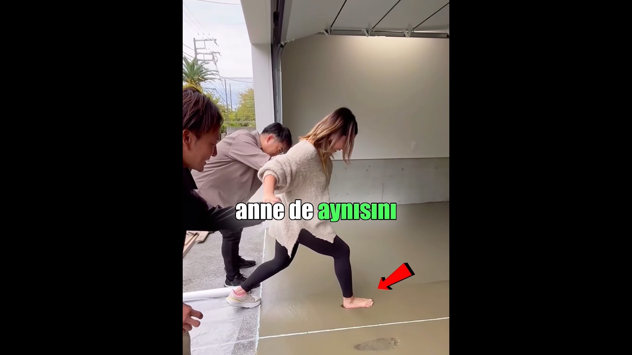 Yeni Evin Unutulmaz Anısı: Aile ve Köpek İzi