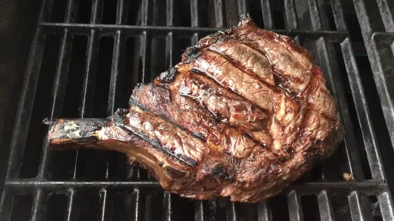 Sådan steger du perfekt oksehøjrebssteak