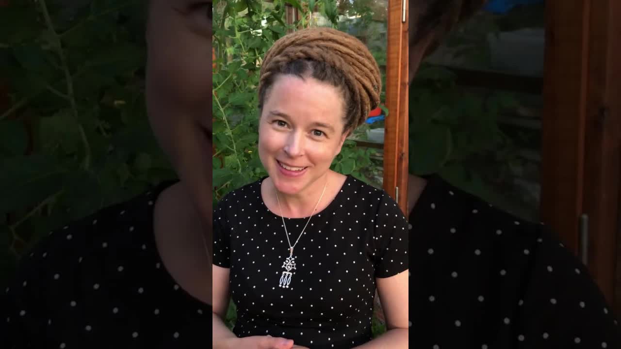 Saluto en Esperanto de la sveda Ministrino Amanda Lind