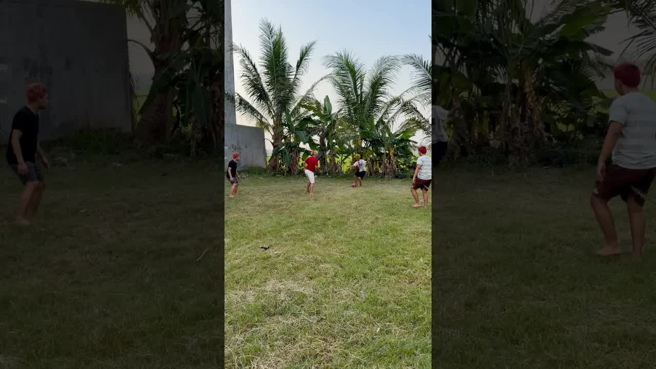 Main Bola Sampai Magrib dan Hantu Keluar