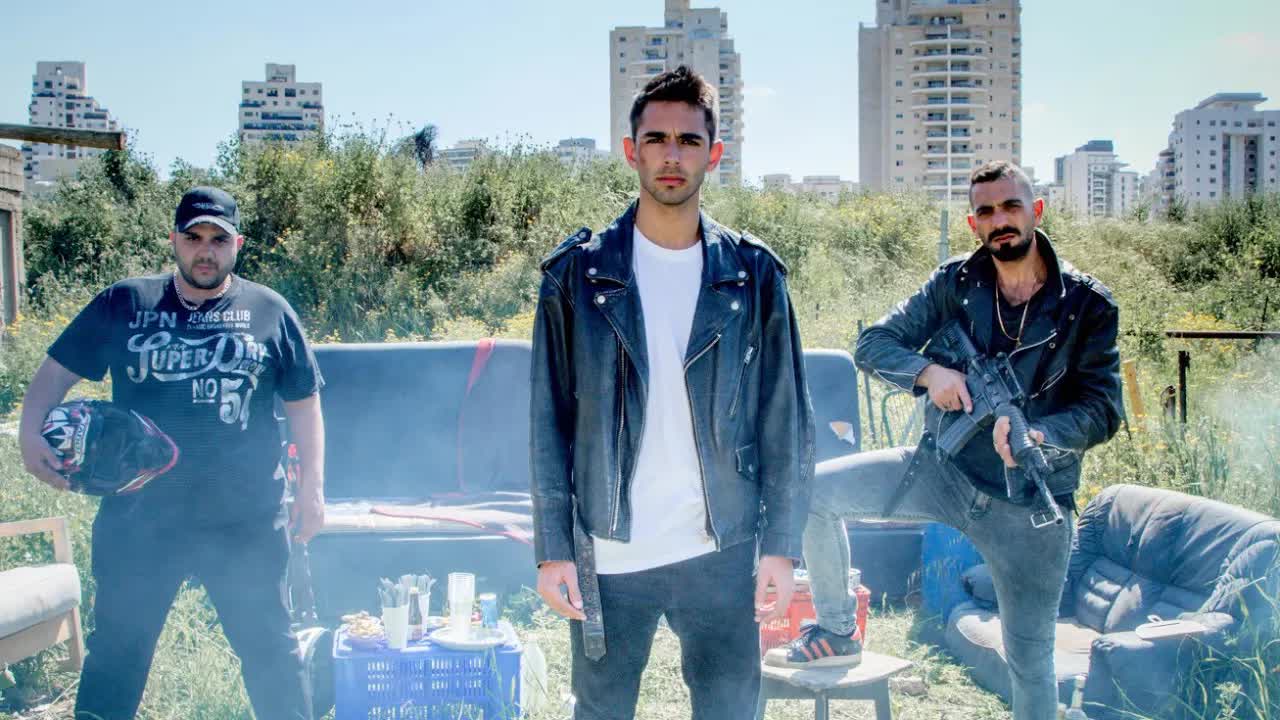 טריילר דרמטי לסרט אל תחכי לי
