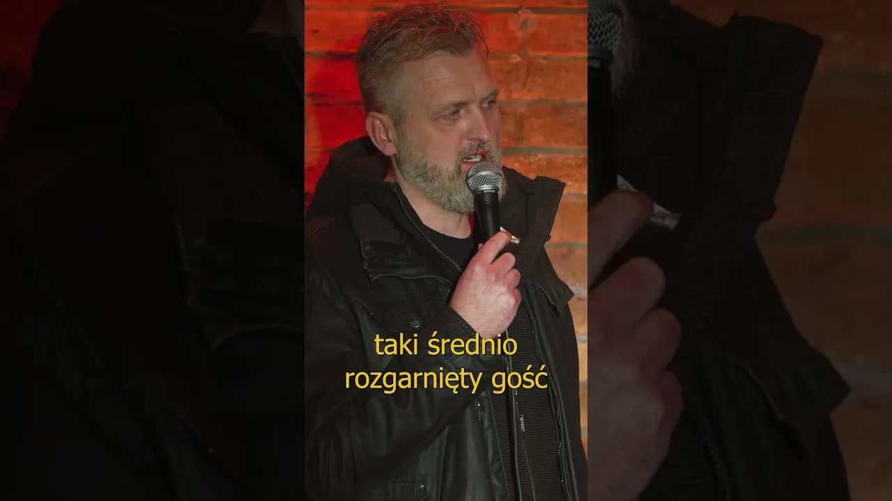 Kim jesteś? Ogród, policja i skarpety