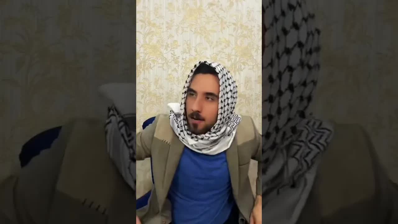 الاب يخاف من مرته بطريقة طريفة