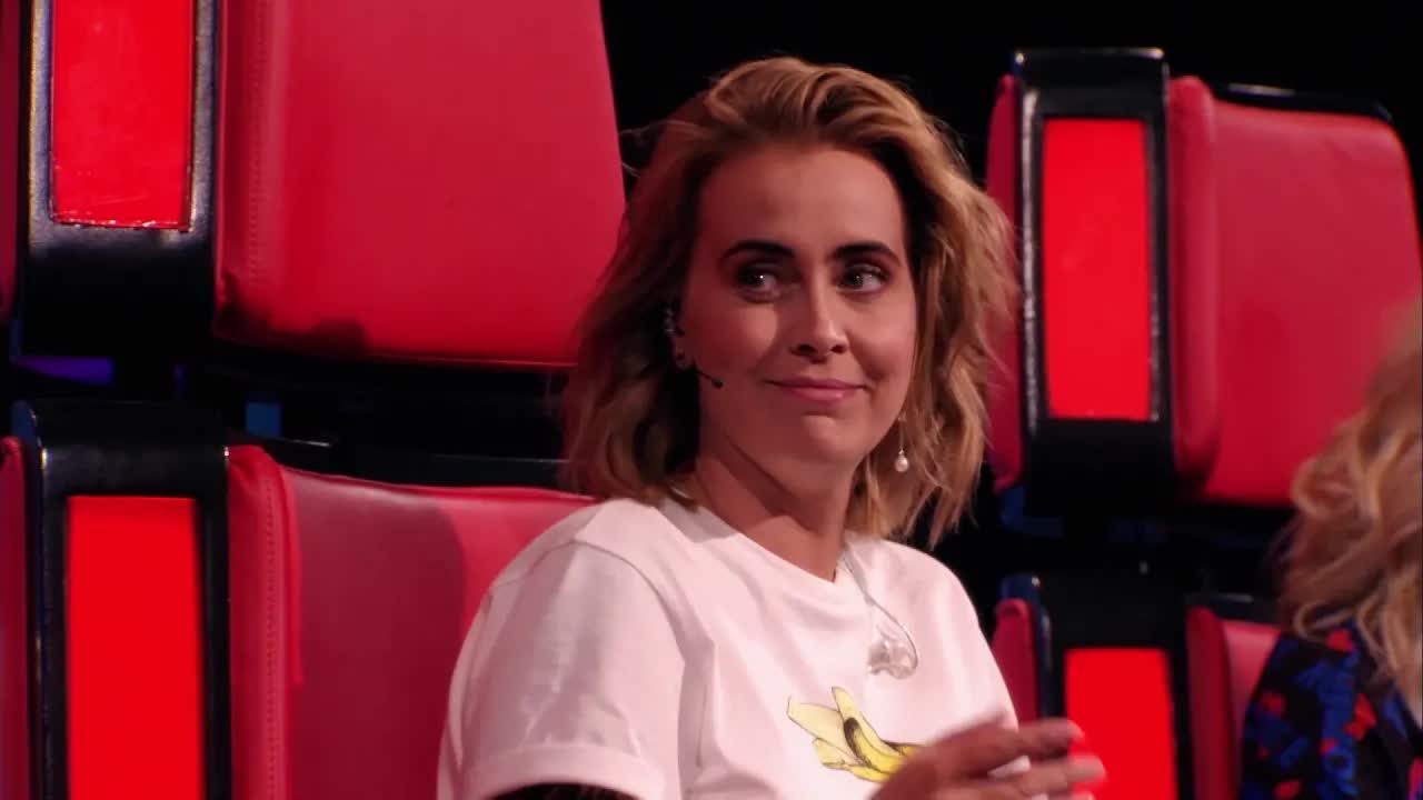 Anouk heeft het moeilijk met afscheid bij The Voice Kids