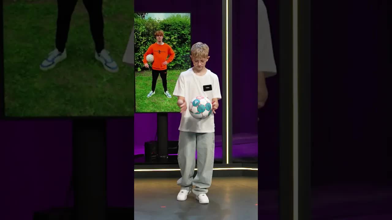 Wer steht wirklich auf dem Fußballplatz?
