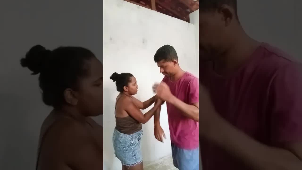 Você tem tantos defeitos, mas é meu