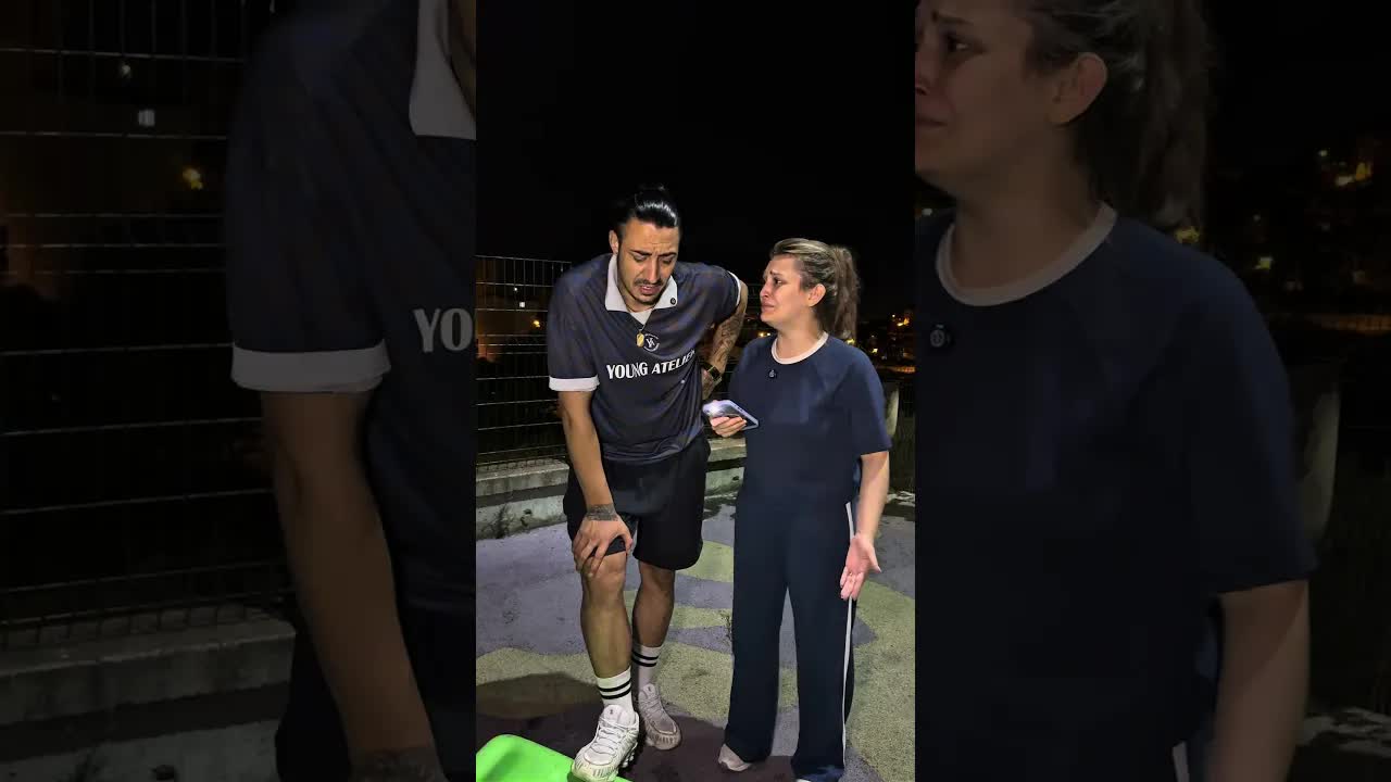 Kezban Telefonunu Parkta Kaybetti