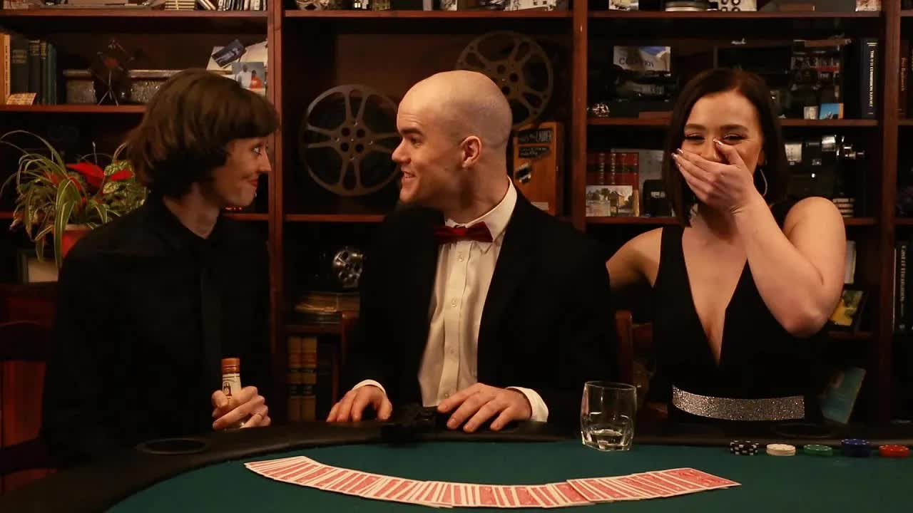 Blooper Reel: Charles kaj Les Halles