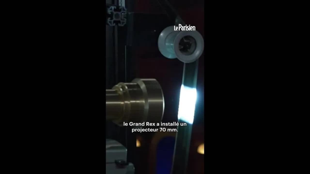 Installation d'un projecteur 70 mm au Grand Rex