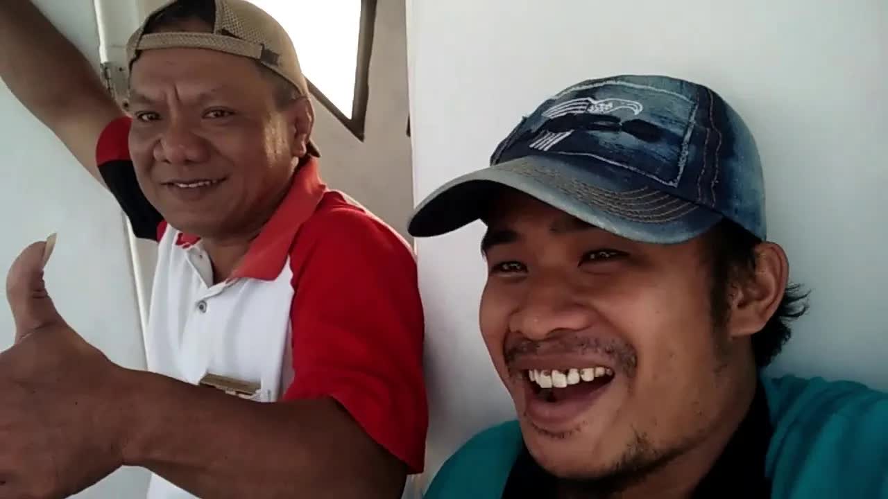 Pertama kali naik boat, deg-degan tapi menyenangkan