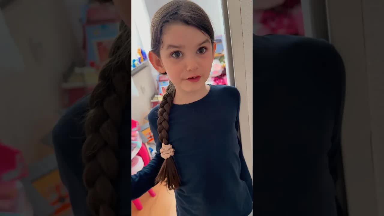Emilia, räum dein Zimmer auf!