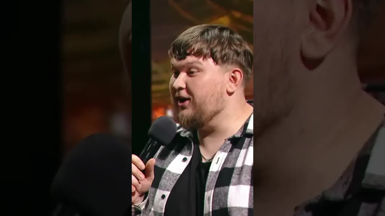 Гумор від Wellboy: жарти про пісні й прослуховування