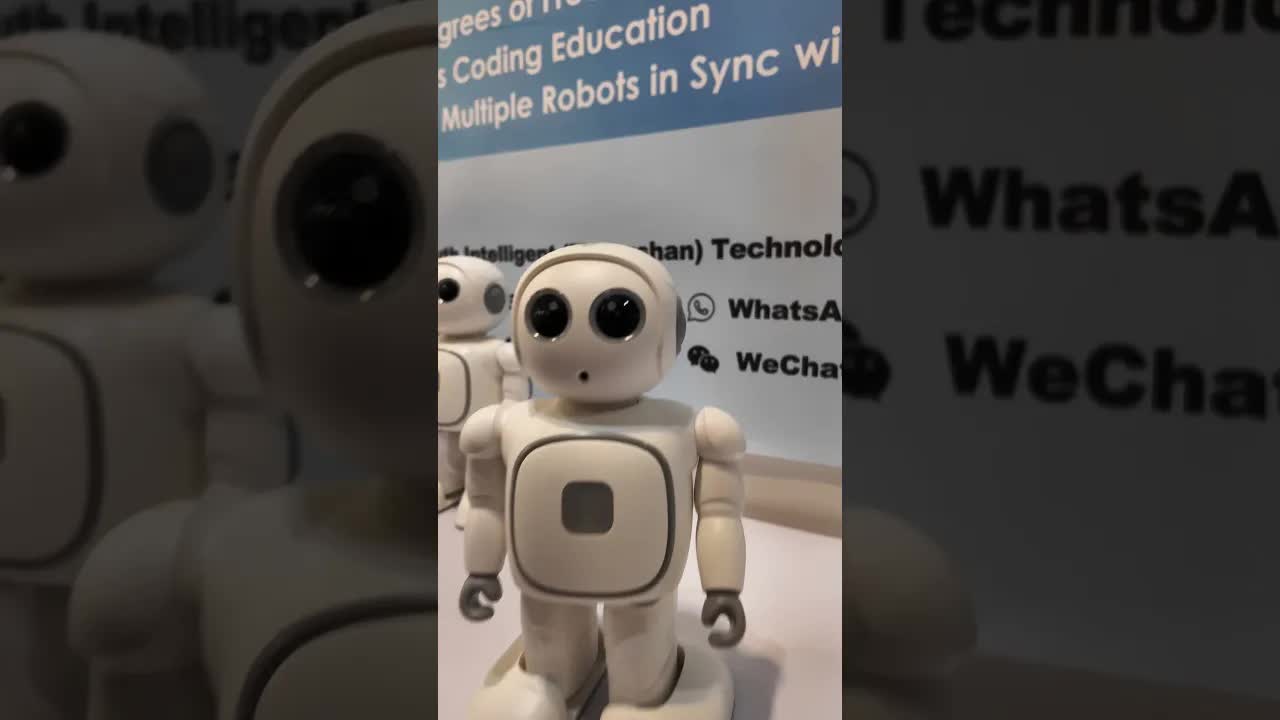 Nowy robot AI dla dzieci z Chin