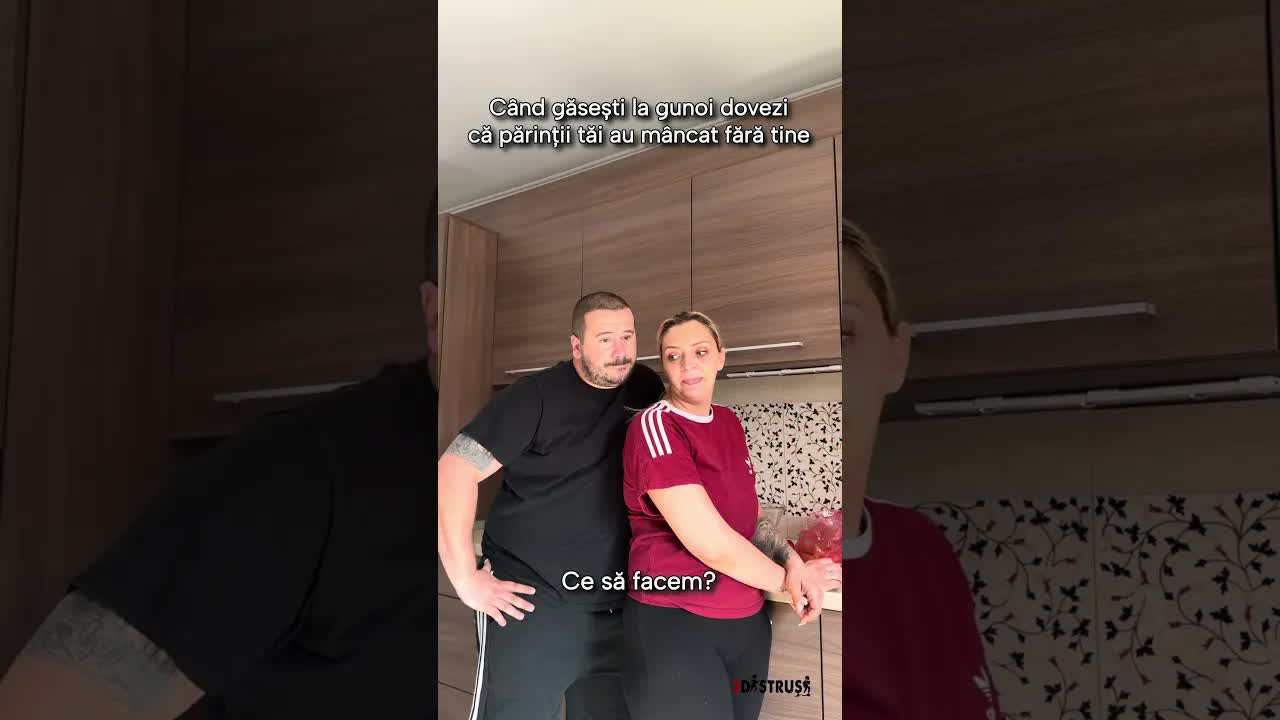 Când găsești dovezi că au mâncat fără tine